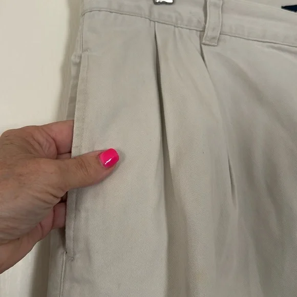 GRANT THOMAS Stone Ivory Pleat Front Chino Shorts Size 34 9” Inseam EUC $75 - Picture 2 of 7